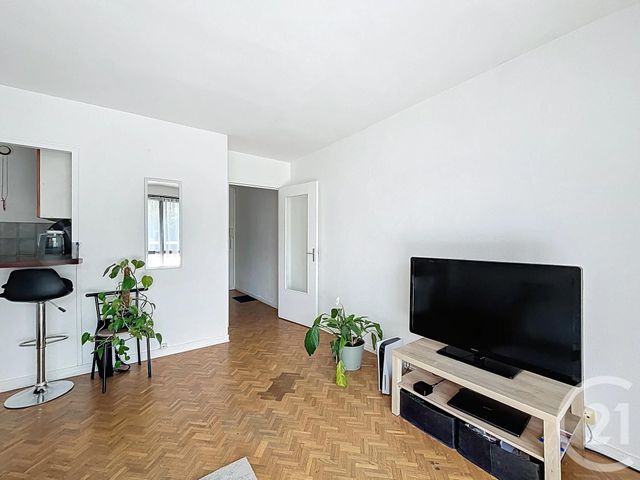 Afficher la photo en grand Appartement T1 à vendre - 1 pièce - 30,39 m2 - Sens - 89 - BOURGOGNE