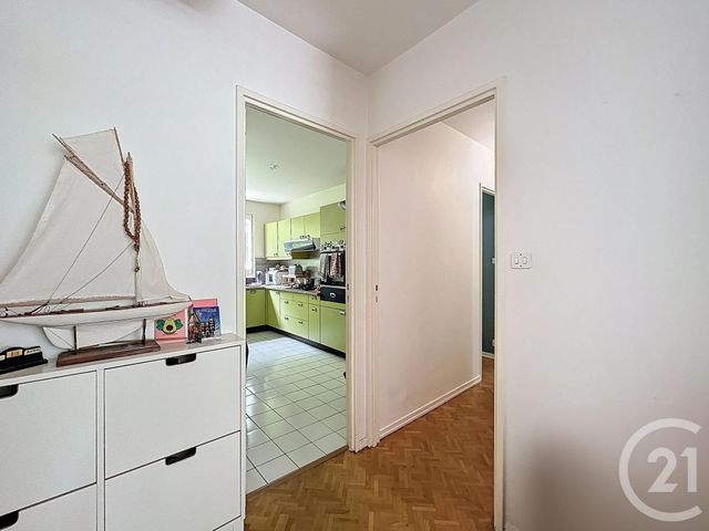 Afficher la photo en grand Appartement F3 à vendre - 3 pièces - 72,56 m2 - Sens - 89 - BOURGOGNE