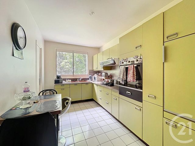 Afficher la photo en grand Appartement F3 à vendre - 3 pièces - 72,56 m2 - Sens - 89 - BOURGOGNE