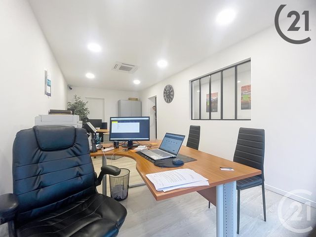 Commerce à louer - 29 m2 - 89 - BOURGOGNE