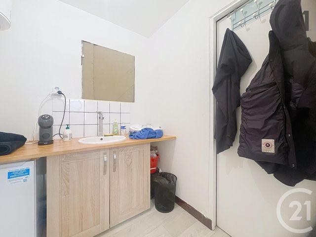 Commerce à louer - 29 m2 - 89 - BOURGOGNE