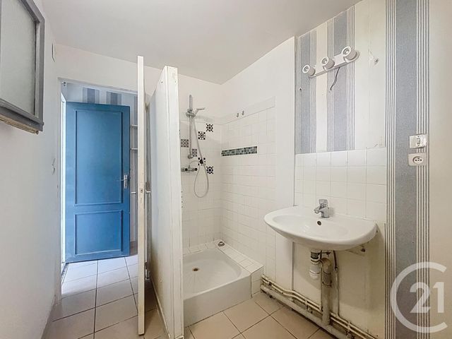 Afficher la photo en grand Appartement F2 à vendre - 2 pièces - 50,39 m2 - Sens - 89 - BOURGOGNE