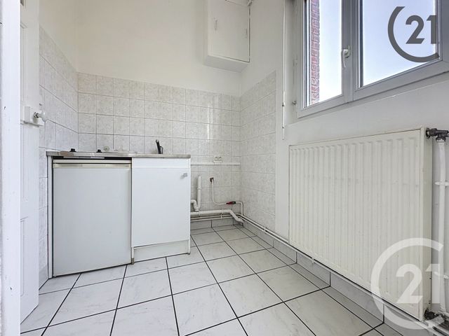 Appartement F1 &agrave; louer - 1 pi&egrave;ce - 18 m2 - Sens - 89 - BOURGOGNE