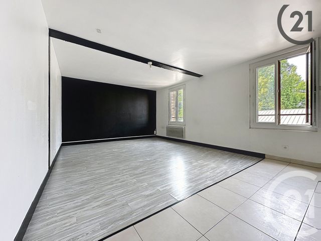 Appartement à louer - 2 pièces - 43 m2 - Sens - 89 - BOURGOGNE