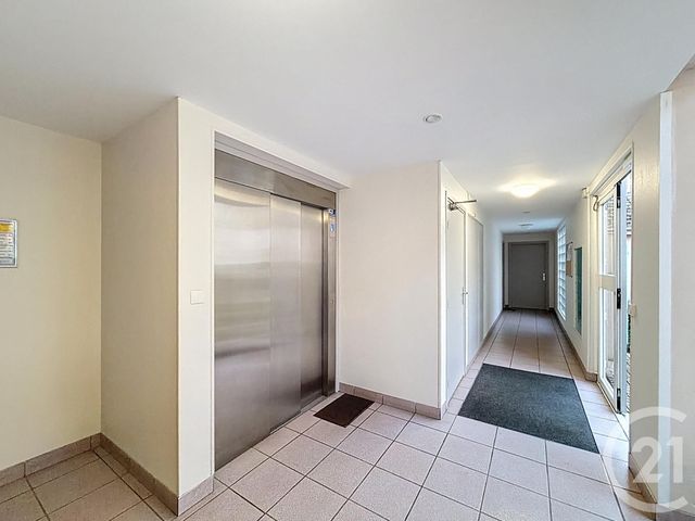 Appartement F2 &agrave; vendre - 2 pi&egrave;ces - 48,80 m2 - Sens - 89 - BOURGOGNE