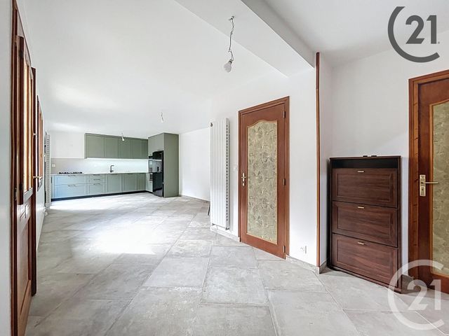 Maison à vendre - 5 pièces - 117,36 m2 - Sens - 89 - BOURGOGNE