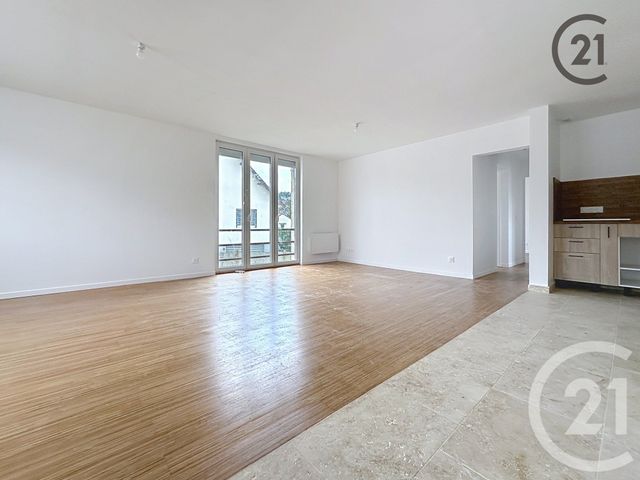 Maison &agrave; louer - 3 pi&egrave;ces - 78 m2 - Pont Sur Yonne - 89 - BOURGOGNE