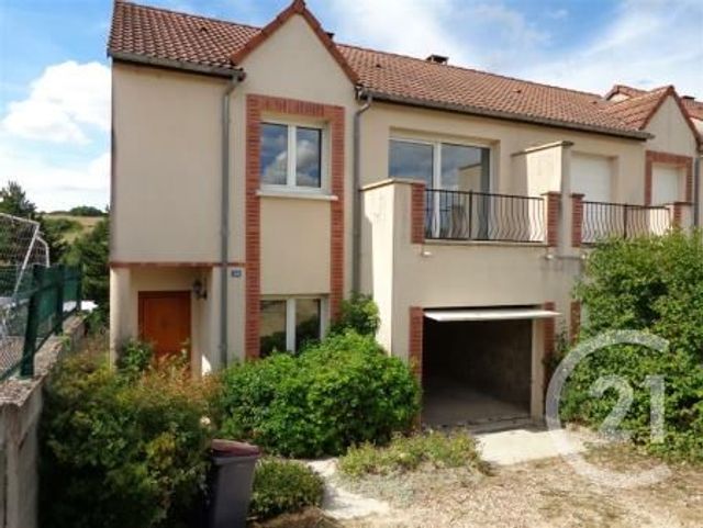 Maison à louer - 4 pièces - 90 m2 - St Martin Du Tertre - 89 - BOURGOGNE