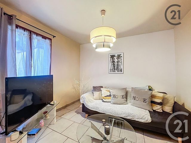 Maison &agrave; vendre - 4 pi&egrave;ces - 65 m2 - Sens - 89 - BOURGOGNE