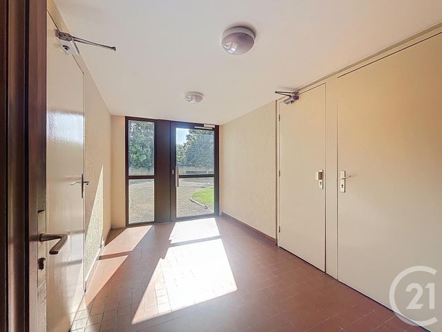 Afficher la photo en grand Appartement F3 à vendre - 3 pièces - 67,89 m2 - Sens - 89 - BOURGOGNE