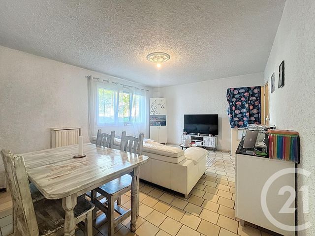 Afficher la photo en grand Appartement F3 à vendre - 3 pièces - 67,89 m2 - Sens - 89 - BOURGOGNE