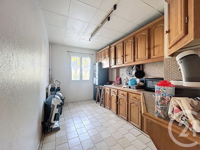 Afficher la photo en grand Appartement F3 à vendre - 3 pièces - 67,89 m2 - Sens - 89 - BOURGOGNE