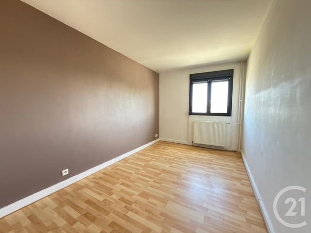 Afficher la photo en grand Appartement F3 à vendre - 3 pièces - 68,26 m2 - Sens - 89 - BOURGOGNE