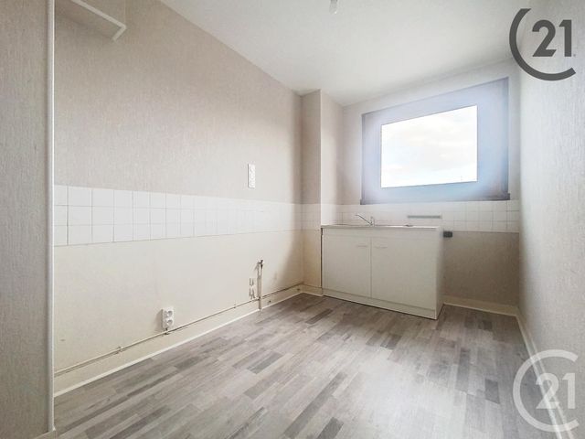 Afficher la photo en grand Appartement F2 à vendre - 2 pièces - 40 m2 - Sens - 89 - BOURGOGNE