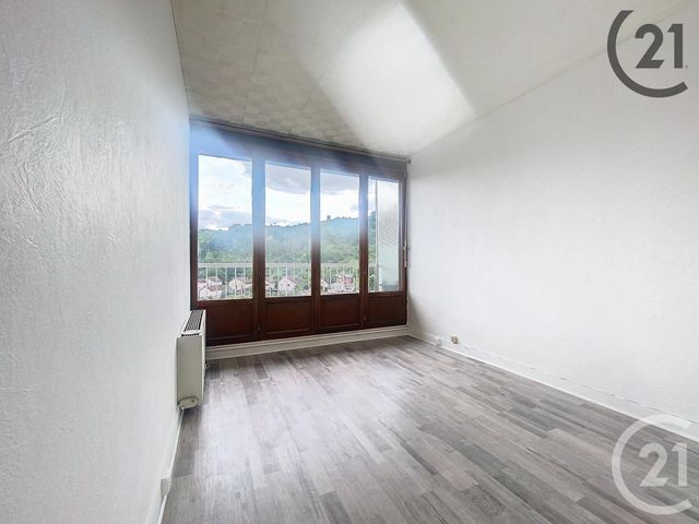 Afficher la photo en grand Appartement F2 à vendre - 2 pièces - 40 m2 - Sens - 89 - BOURGOGNE