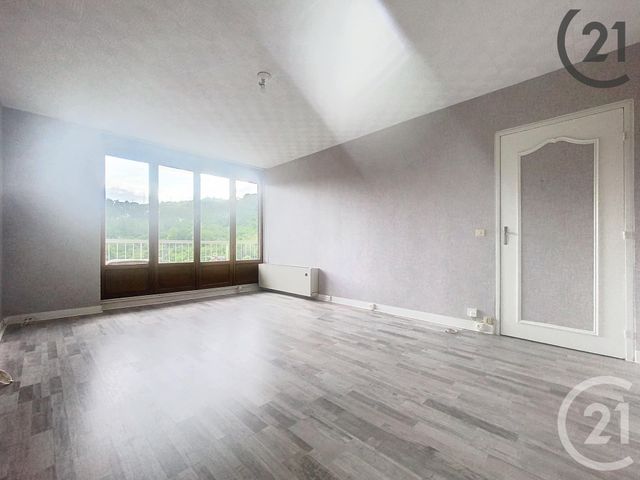 Afficher la photo en grand Appartement F2 à vendre - 2 pièces - 40 m2 - Sens - 89 - BOURGOGNE