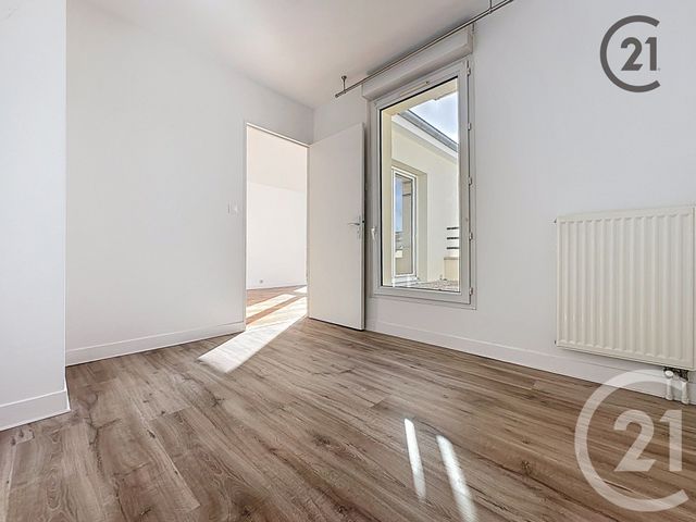 Appartement à louer - 3 pièces - 74 m2 - Sens - 89 - BOURGOGNE