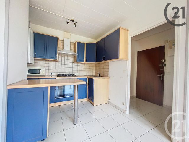 Afficher la photo en grand Appartement F2 à louer - 2 pièces - 42,99 m2 - Paron - 89 - BOURGOGNE
