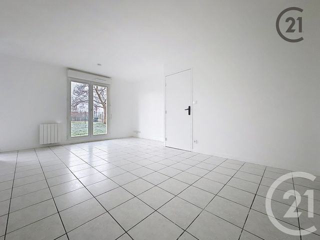 Appartement &agrave; louer - 2 pi&egrave;ces - 54,34 m2 - Sens - 89 - BOURGOGNE