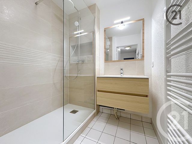 Appartement &agrave; louer - 2 pi&egrave;ces - 54,34 m2 - Sens - 89 - BOURGOGNE