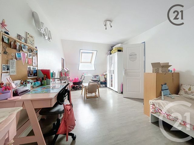 Maison à louer - 5 pièces - 105 m2 - Maillot - 89 - BOURGOGNE