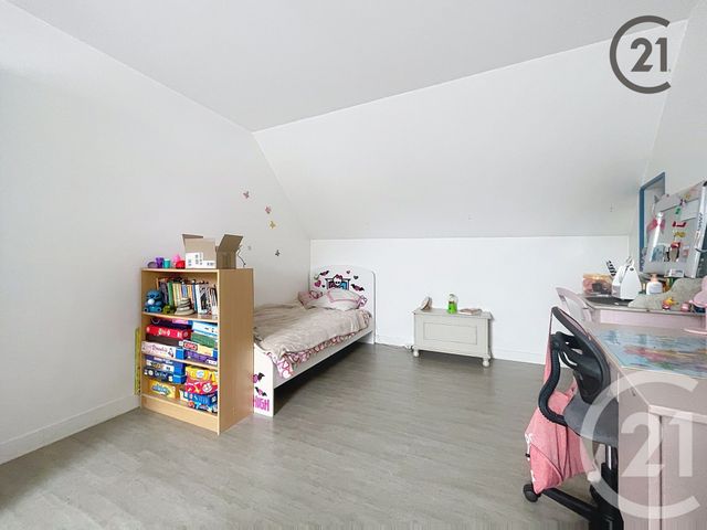 Maison à louer - 5 pièces - 105 m2 - Maillot - 89 - BOURGOGNE