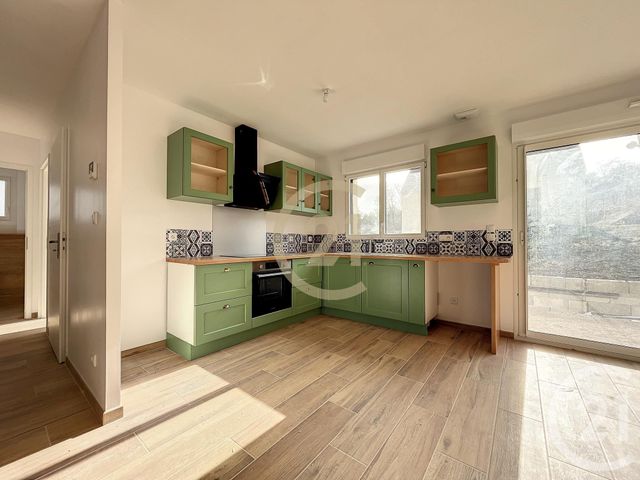 Maison à louer - 4 pièces - 90 m2 - Pont Sur Yonne - 89 - BOURGOGNE