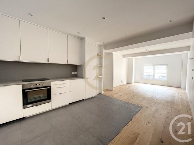 Afficher la photo en grand Appartement F3 à louer - 3 pièces - 62 m2 - Sens - 89 - BOURGOGNE