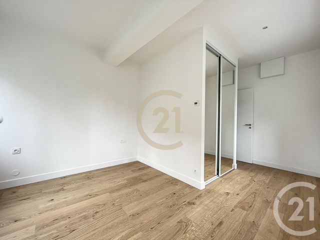 Afficher la photo en grand Appartement F3 à louer - 3 pièces - 62 m2 - Sens - 89 - BOURGOGNE