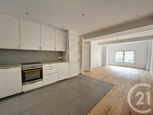 Afficher la photo en grand Appartement F3 à louer - 3 pièces - 62 m2 - Sens - 89 - BOURGOGNE