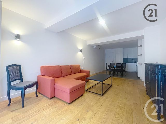 Afficher la photo en grand Appartement F3 à louer - 3 pièces - 62 m2 - Sens - 89 - BOURGOGNE