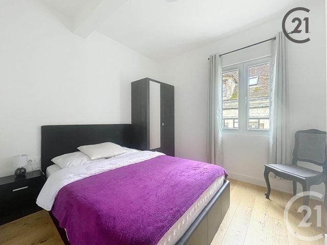 Afficher la photo en grand Appartement F3 à louer - 3 pièces - 62 m2 - Sens - 89 - BOURGOGNE