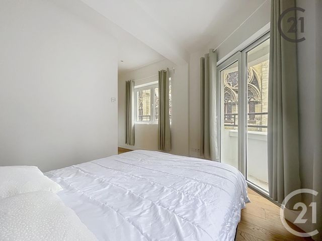 Afficher la photo en grand Appartement F3 à louer - 3 pièces - 62 m2 - Sens - 89 - BOURGOGNE