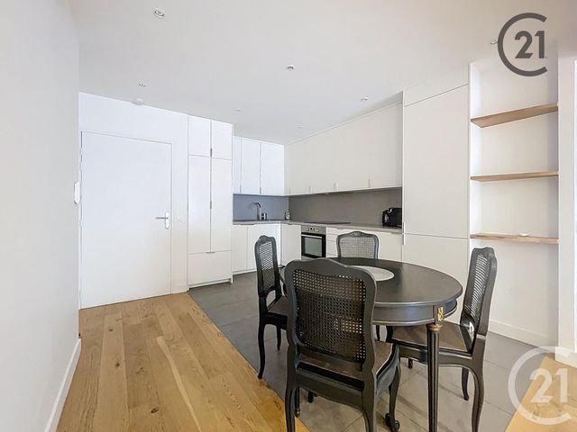Afficher la photo en grand Appartement F3 à louer - 3 pièces - 62 m2 - Sens - 89 - BOURGOGNE