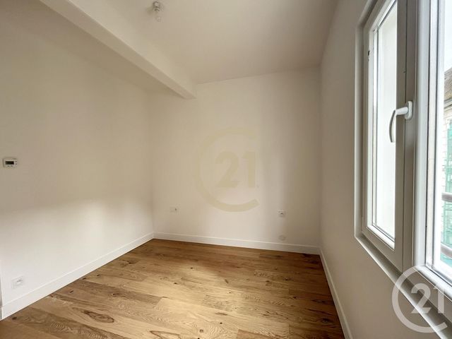Afficher la photo en grand Appartement F3 à louer - 3 pièces - 62 m2 - Sens - 89 - BOURGOGNE