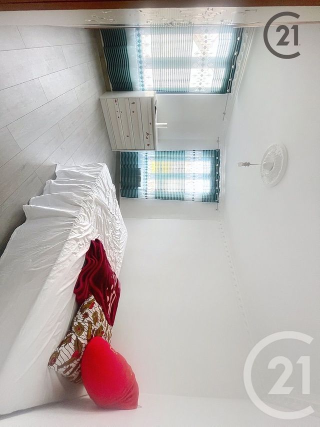 Maison à louer - 4 pièces - 70,37 m2 - Villeneuve L Archeveque - 89 - BOURGOGNE