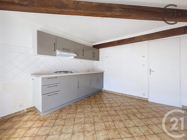 Appartement F2 &agrave; louer - 2 pi&egrave;ces - 72 m2 - Villeneuve Sur Yonne - 89 - BOURGOGNE