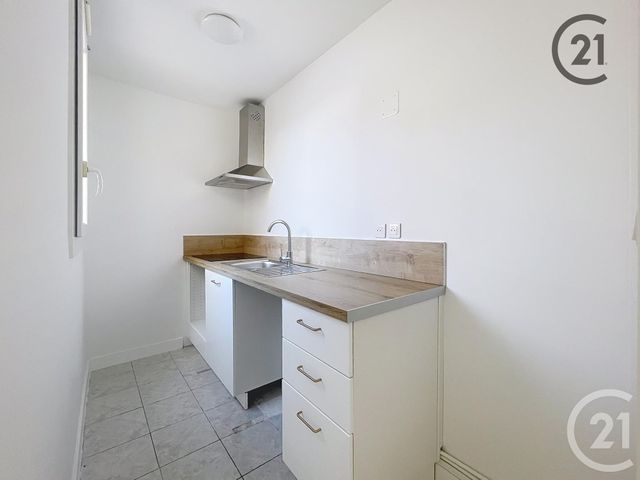 Appartement F2 à louer SENS