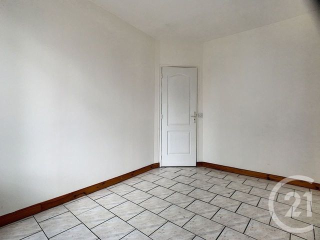Appartement F3 à louer - 3 pièces - 45 m2 - Villemanoche - 89 - BOURGOGNE