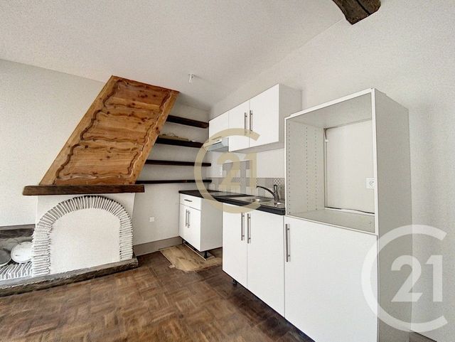 Afficher la photo en grand Appartement F2 à louer - 2 pièces - 46 m2 - Sens - 89 - BOURGOGNE
