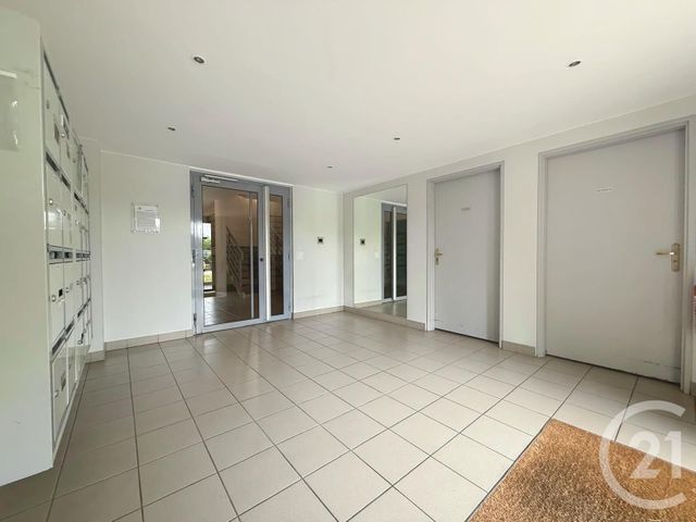 Appartement F2 bis à vendre - 3 pièces - 53,94 m2 - Sens - 89 - BOURGOGNE