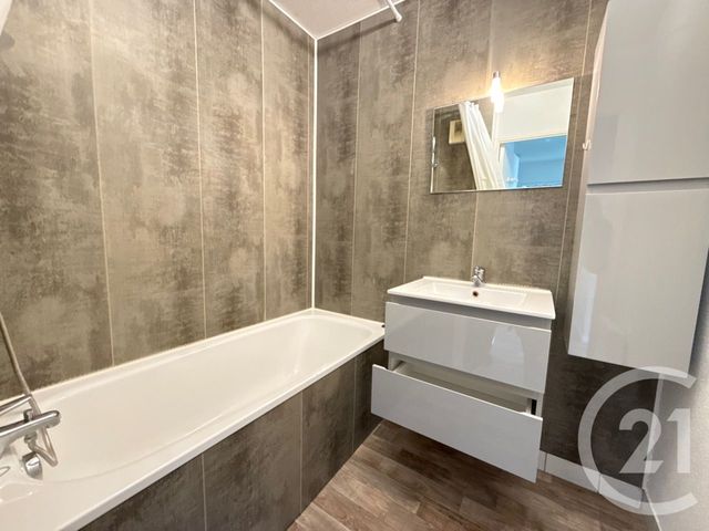 Appartement F2 bis à vendre - 3 pièces - 53,94 m2 - Sens - 89 - BOURGOGNE