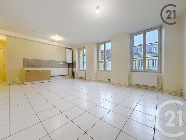 Appartement à louer - 2 pièces - 44 m2 - Sens - 89 - BOURGOGNE