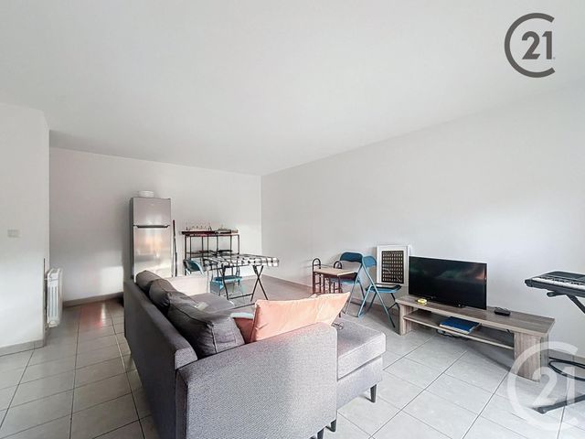 Appartement F2 Bis à vendre VILLENEUVE SUR YONNE