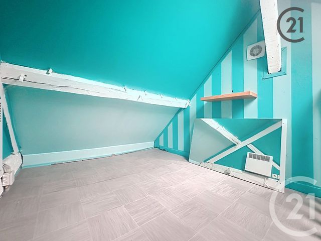 Appartement &agrave; louer - 3 pi&egrave;ces - 59,80 m2 - Sens - 89 - BOURGOGNE