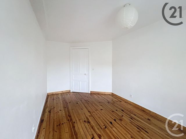 Appartement à louer - 4 pièces - 71,72 m2 - Sens - 89 - BOURGOGNE