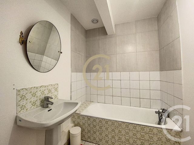 Appartement F3 à louer - 3 pièces - 71,54 m2 - Paron - 89 - BOURGOGNE