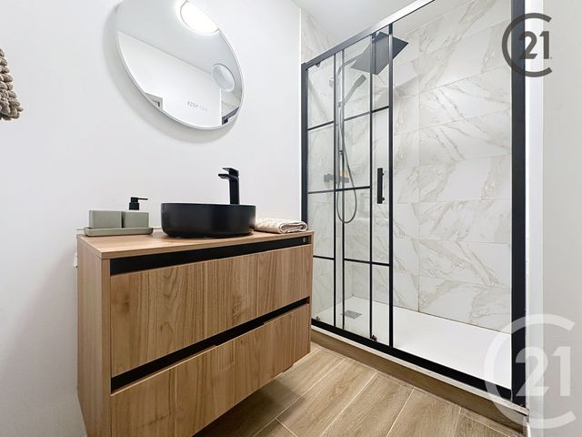 Appartement &agrave; louer - 2 pi&egrave;ces - 28,52 m2 - Sens - 89 - BOURGOGNE