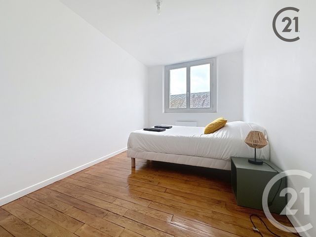 Appartement &agrave; louer - 3 pi&egrave;ces - 79,26 m2 - Sens - 89 - BOURGOGNE