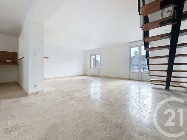 Appartement &agrave; louer - 4 pi&egrave;ces - 76,20 m2 - Paron - 89 - BOURGOGNE